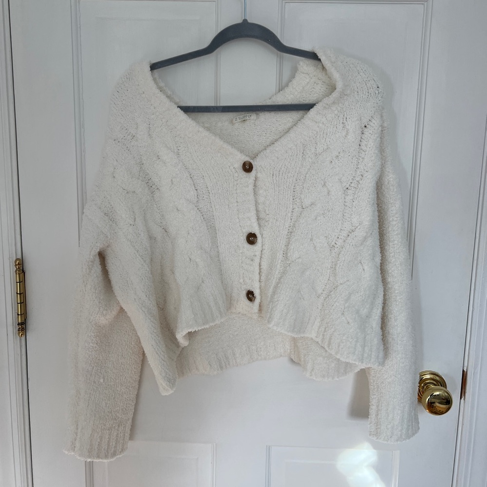 Z-Supply soft and warm white cardigan☁️